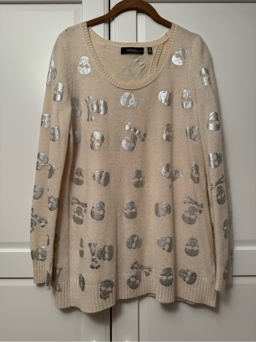 Saks Fifth Avenue Cream Scoopneck Sweater with Silver Foil Accents